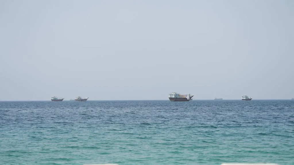Iran Guards say they won't reopen Hormuz without U.S.: Business strategy explained