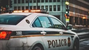 A knifeman embarked on a 30-minute rampage in Oakland on Monday night, resulting in one fatality
