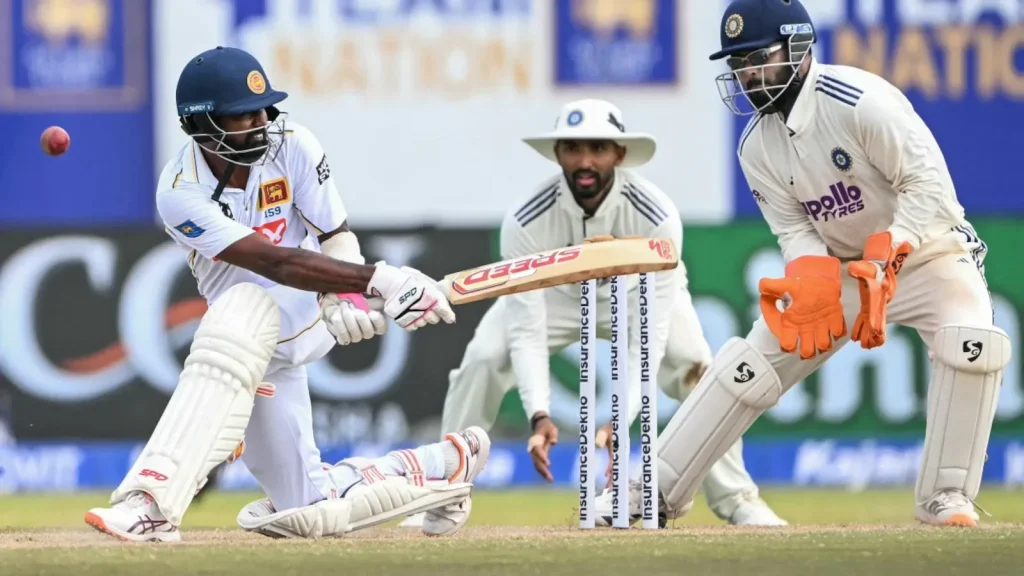 However, Ravindra Jadeja was yet to join the attack, and that led to the funny exchange between Pant