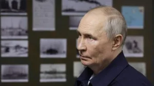 Russians are pulling billions of dollars out of their bank accounts as fears grow that the government
