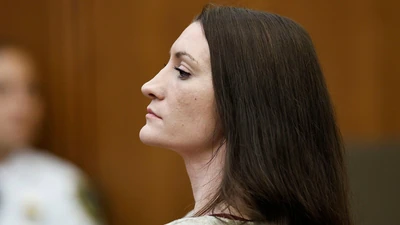 What happens if she's found not guilty by reason of insanity? Possible path to 'freedom' — Lindsay
