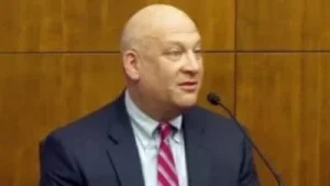 Avram Mack, a forensic psychiatrist, provided testimony for the prosecution regarding Lindsay Clancy's