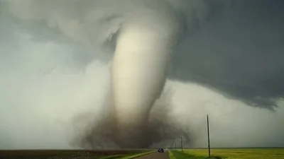 Indiana tornado: Doppler radar shows extreme wind in Lake Michigan; Laporte, Portage, Merrillville warned;