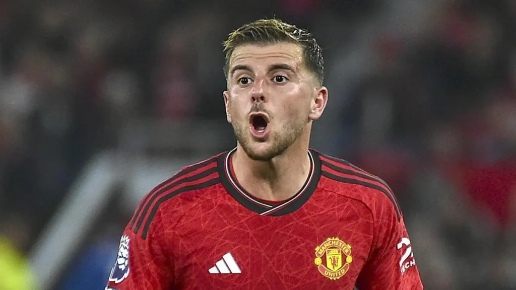 Carrick cautious after Mount's injury scare in PSG friendly: Team performance explained