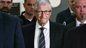 “There is no plan to ease the entry into the AI era,” he wrote: The wider industry impact