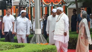 A political row over Vande Mataram has intensified after a video from the Congress headquarters in Delhi