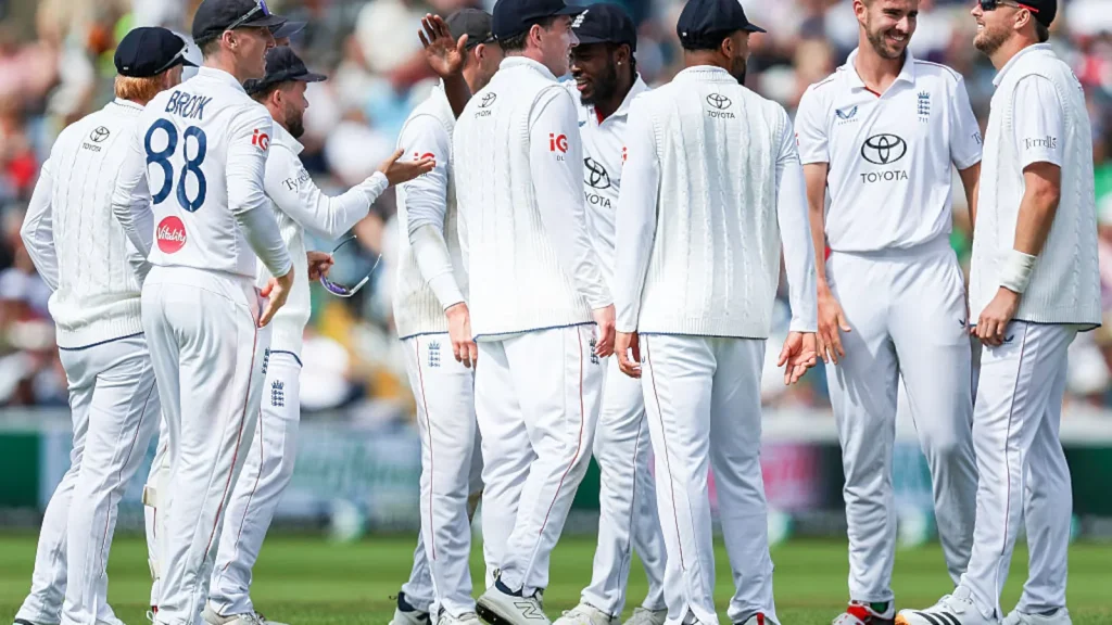 England will aim to put their latest drinking drama behind them when they confronts Pakistan