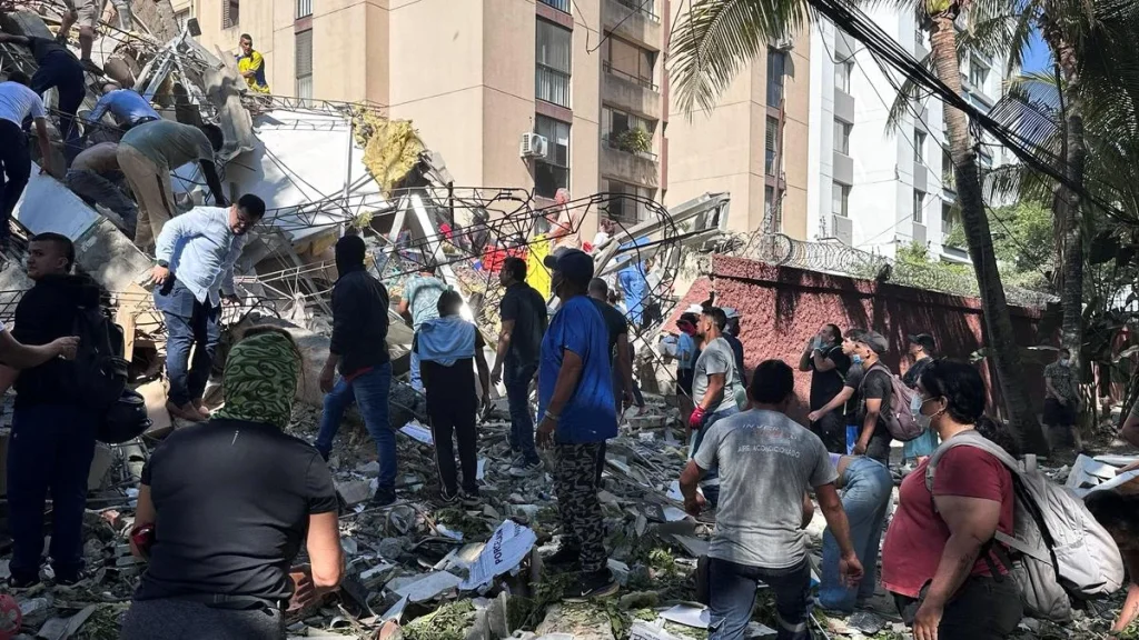 Colombia earthquake: at least 111 people killed; President declares emergency