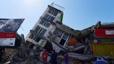 Colombia earthquake update: Death toll rises to 111 as state of emergency declared; 'people don't want to go