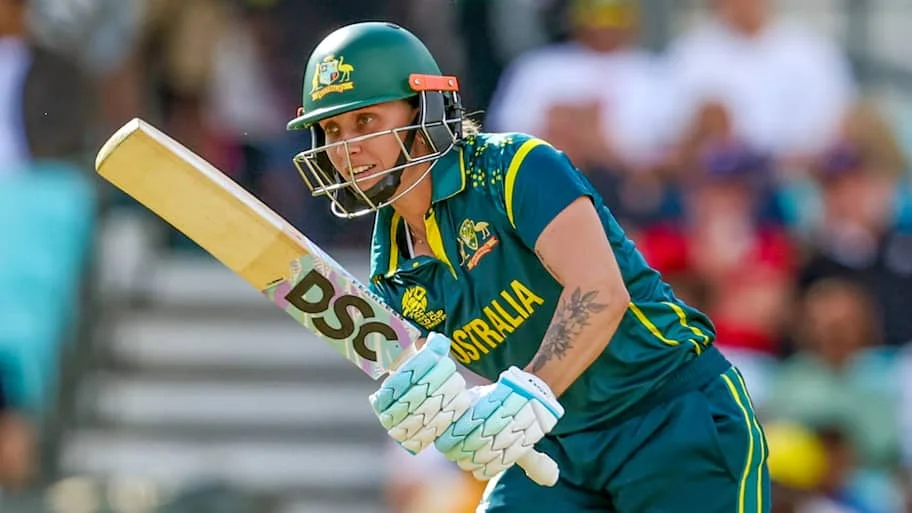 Industry briefing: Ashleigh Gardner requests privacy amid affair allegations as Cricket Australia retains