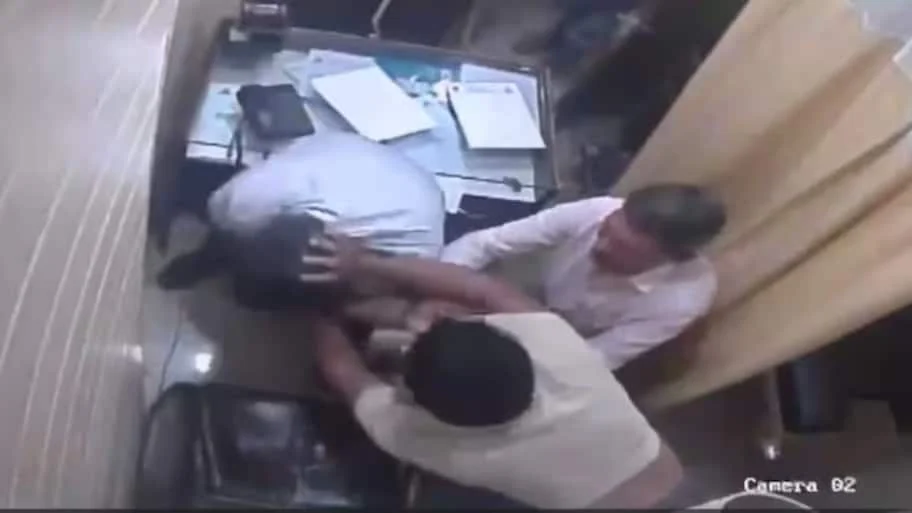 After leaving the doctor's chamber, the patient's son allegedly returned within minutes and assaulted