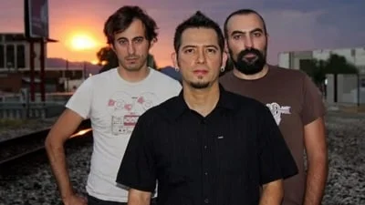 A self-styled investigator attempted to find out more about Tommaso Cioni 's band amid the ongoing