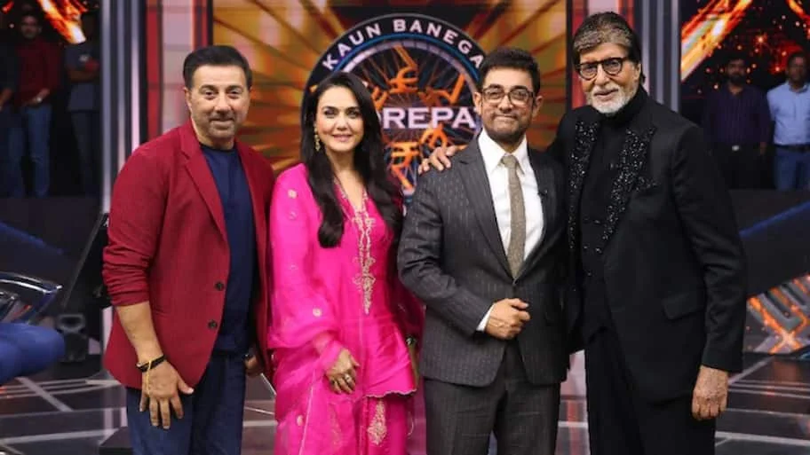 Hosted by Amitabh Bachchan, but this time Aamir Khan, Sunny Deol, and Preity Zinta took the hot seat