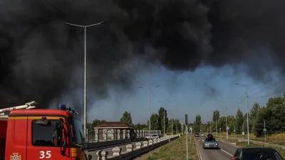At least 27 people were killed and 42 others injured in an overnight Russian air attack