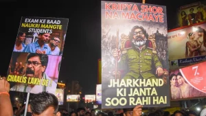 The protesters have also announced plans to burn effigies of Rahul Gandhi and Jharkhand Chief Minister