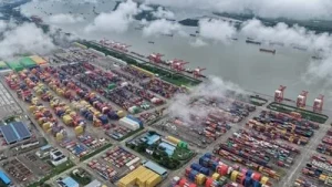 In a new paper published by Mr Navarro’s office in the White House, titled “The Great Transshipment