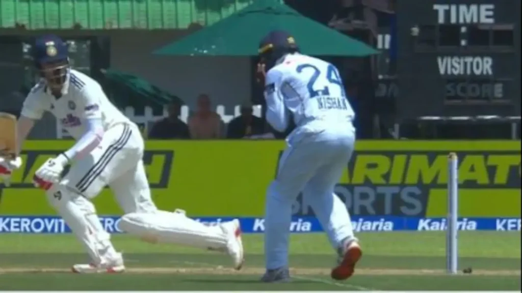 In a dramatic moment on Day 1 of the first Test between India and Sri Lanka in Galle, KL Rahul's shot