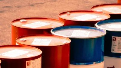 Oil prices jumped sharply on Thursday as fresh comments from Iran and the US made the future