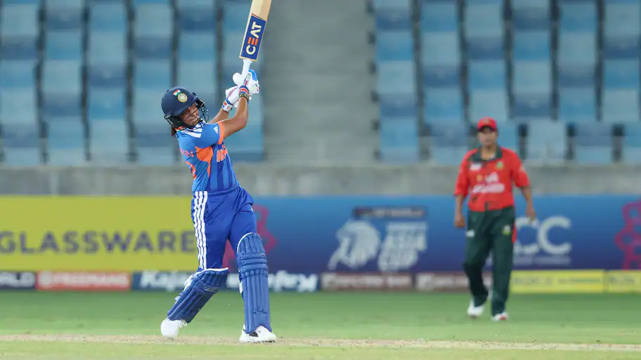 India captain Harmanpreet Kaur created an unwanted record during the first semi-final