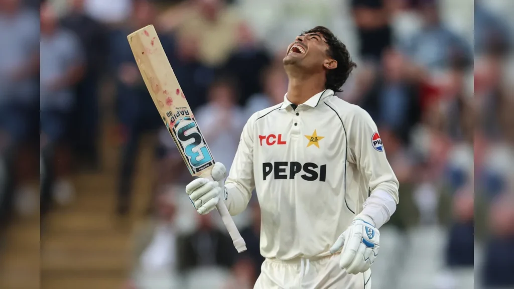 9 with Pakistan still facing the prospect of an innings defeat, Razaullah took the attack