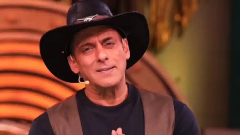 Mumbai: Bollywood superstar and “Bigg Boss 20” host Salman Khan schooled contestant Rhiti