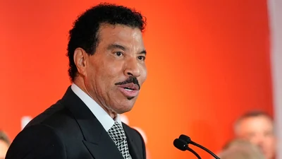 Lionel Richie was admitted to the hospital following his performance in St