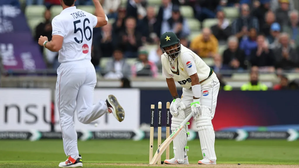 Captain Babar Azam and Saud Shakeel were at the crease after Ollie Robinson and Jofra Archer