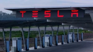 Why Tesla stock could plunge if oil prices trigger an S&P 500: The wider industry impact