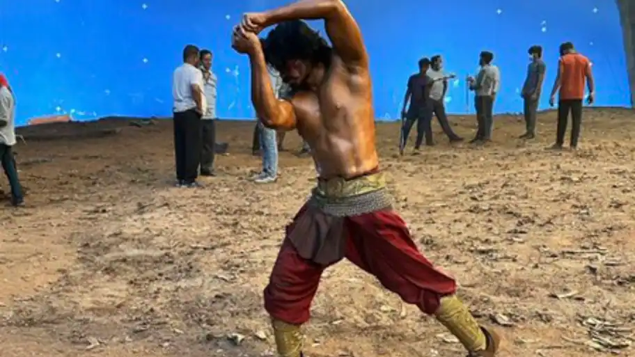 Nikhil Siddhartha and Samyuktha starrer 'Swayambhu' nears release date announcement