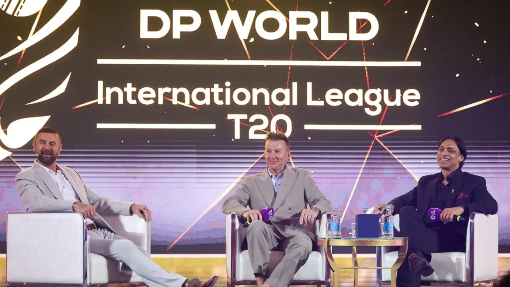 Cricketing icons Brett Lee and Shoaib Akhtar were among the star attractions at the event