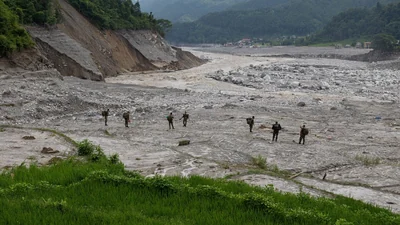 Chinese officials who addressed the media close to the disaster site: The wider industry impact