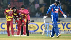 Paul then returned to dismantle the lower order, removing Reddy and Prince Yadav in successive