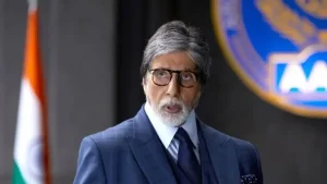 Bollywood megastar Amitabh Bachchan recently revealed that he suffered a knee injury while