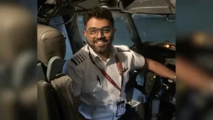 “My salute to the Indian pilot Captain Smit Machchhar for his extraordinary bravery