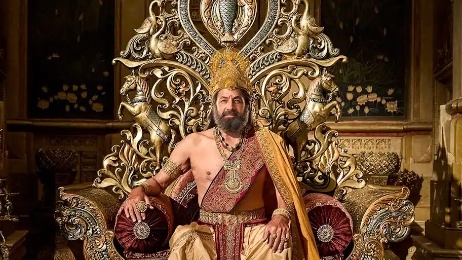 OG Arun Govil introduced as Dashrath - from majestic Ram to King of Ayodhya — Ramayana new poster