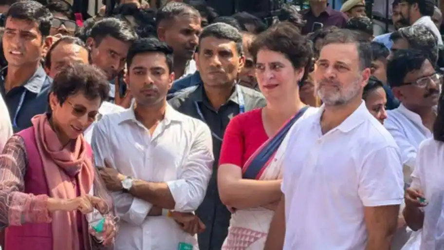 BJP hits out at Congress amid INDIA bloc protest against Gyanesh Kumar — 'Intoxicated by defeat'