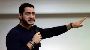 How an Abdul El-Sayed Opponent Handed Him a Campaign Highlight
