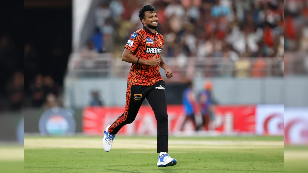 Left-arm pacer T Natarajan returned to Sunrisers Hyderabad, while leg-spinner Zeeshan Ansari