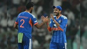 Former India opener Aakash Chopra has criticised the team's bowling performance after they